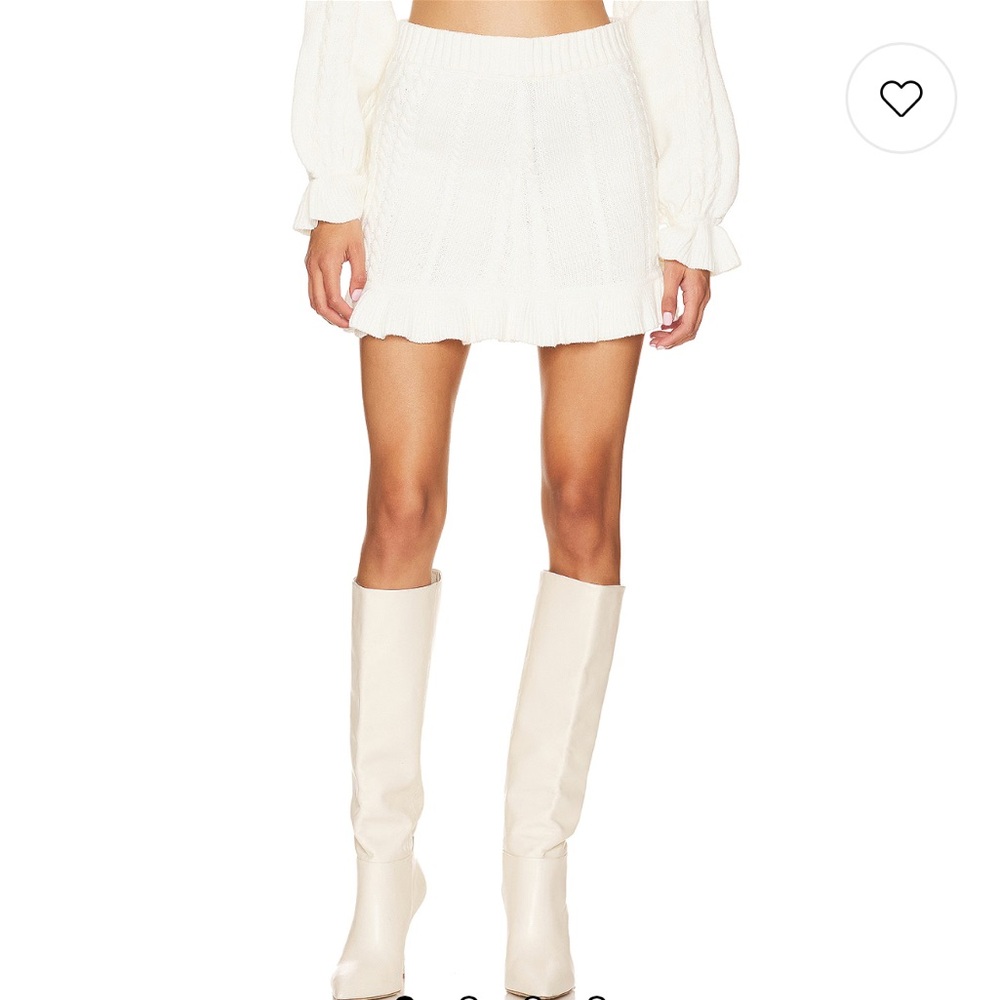 Show Me Your MuMu White Skirt